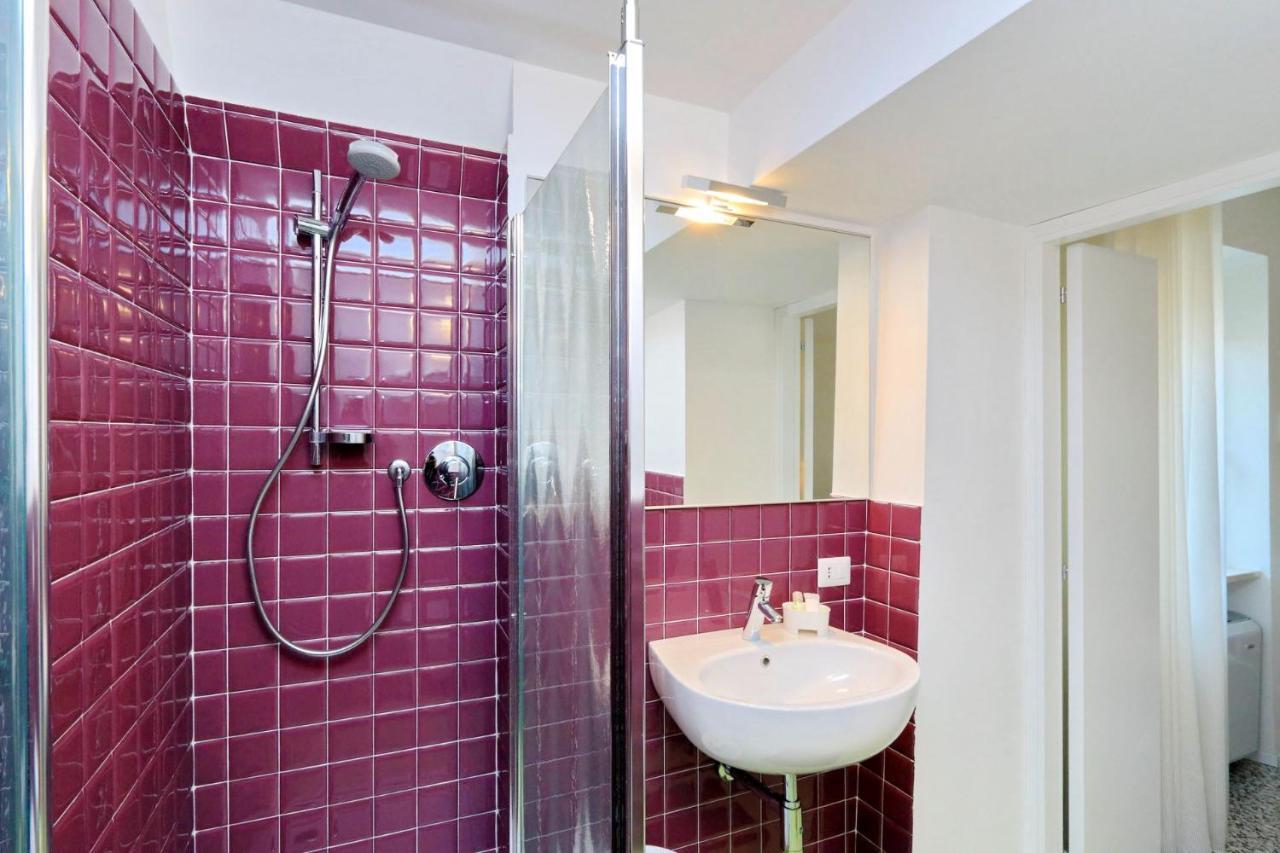 Guest House Viaroma San Severino Marche Buitenkant foto