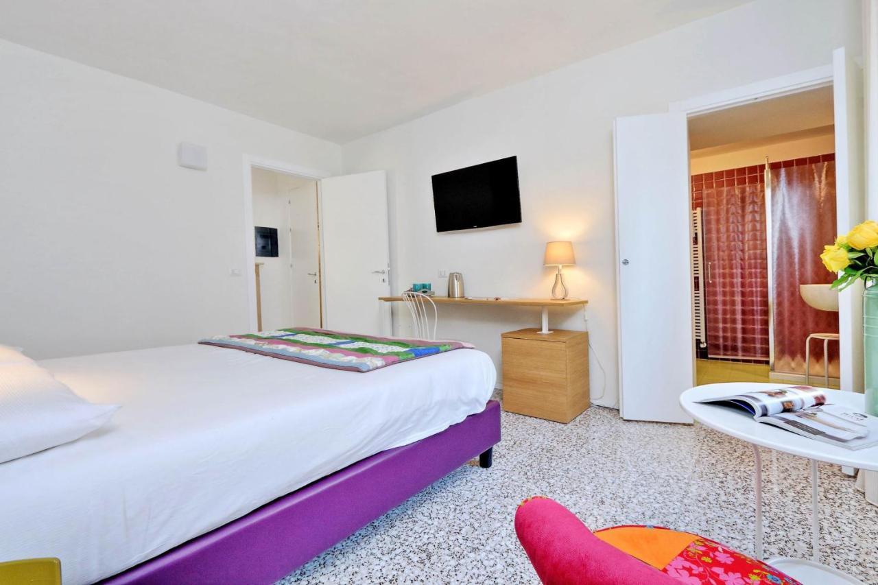 Guest House Viaroma San Severino Marche Buitenkant foto