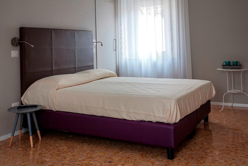 Guest House Viaroma San Severino Marche Buitenkant foto